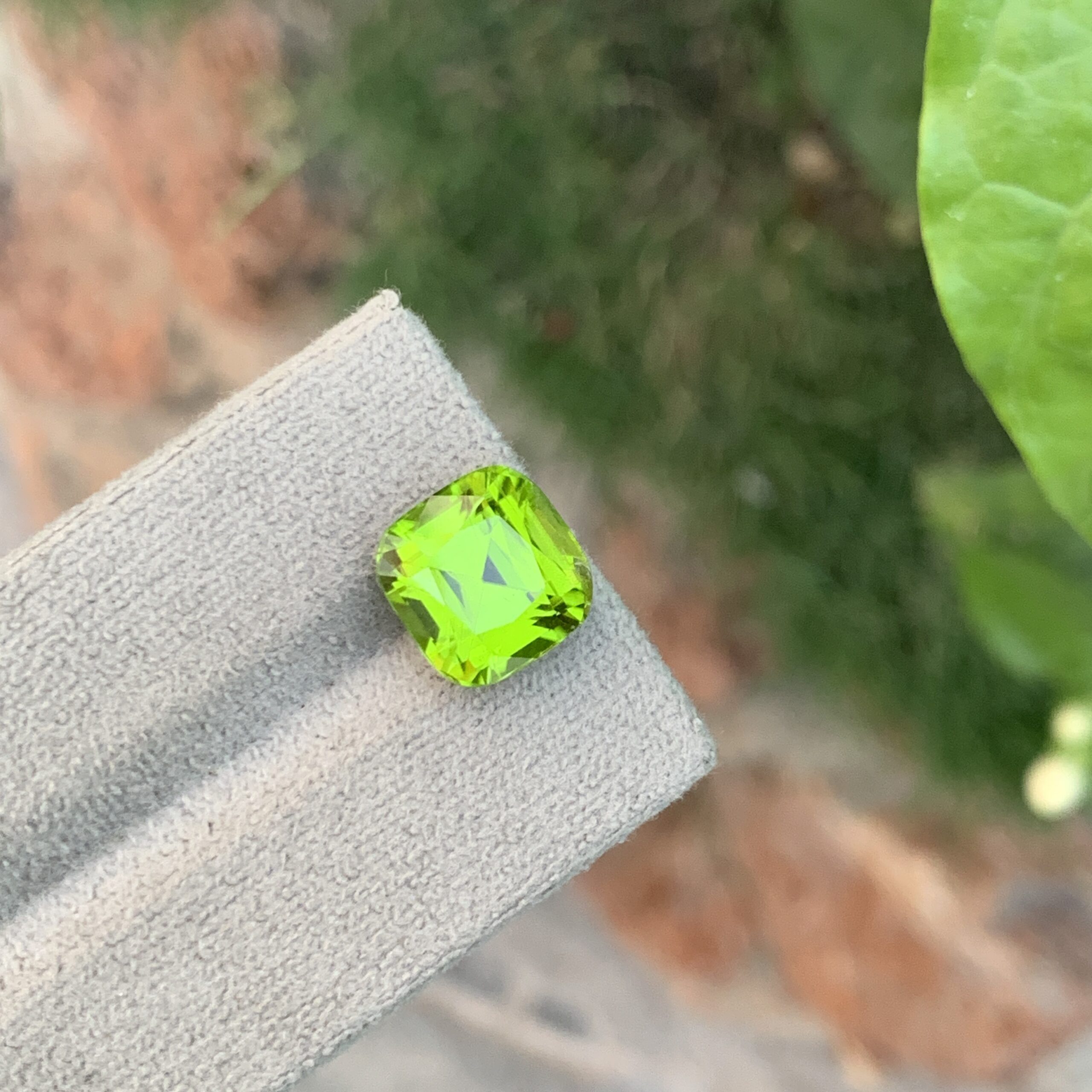 Natural Cushion Cut Loose Peridot Gemstone From Pakistan