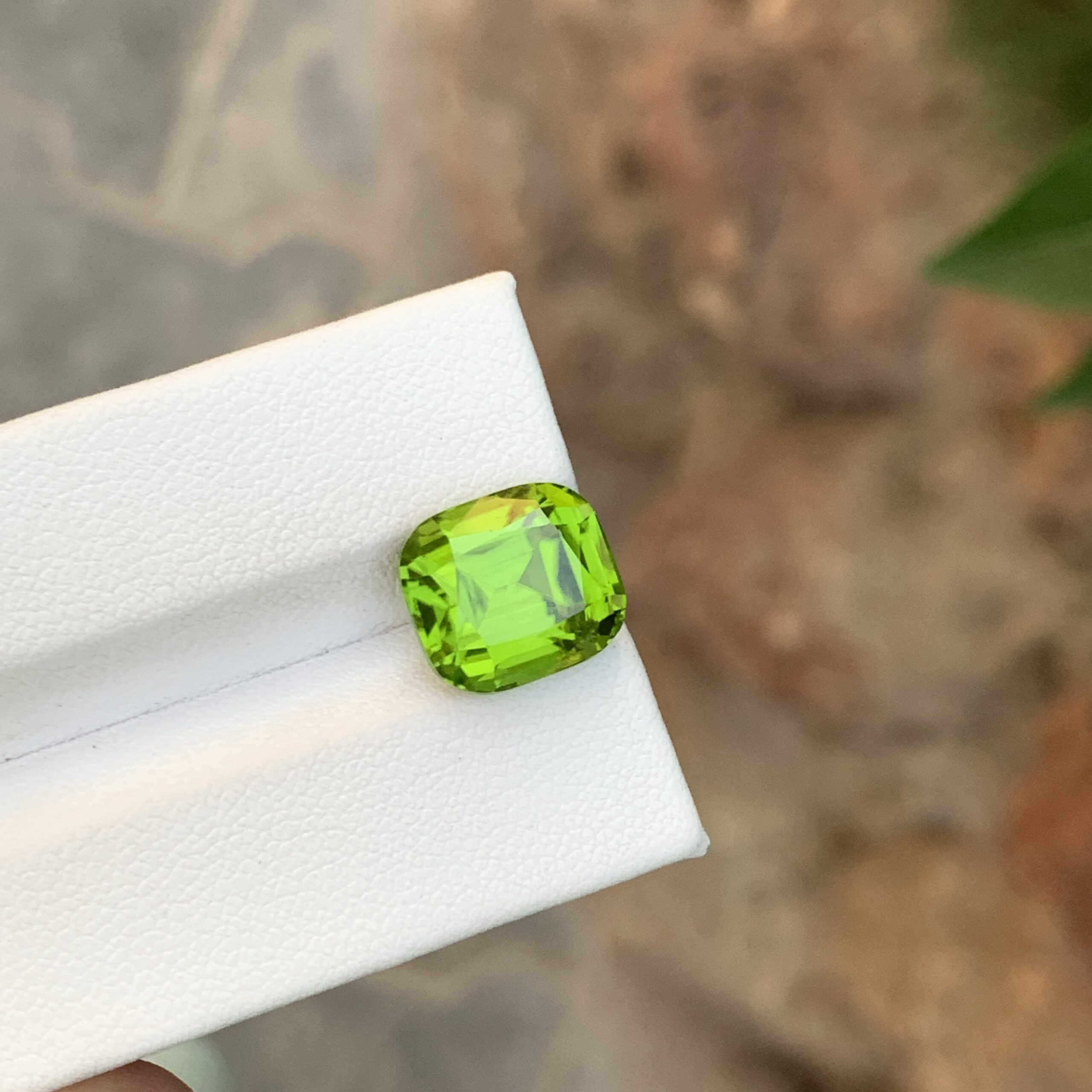 Natural Cushion Cut Loose Peridot Gemstone From Pakistan