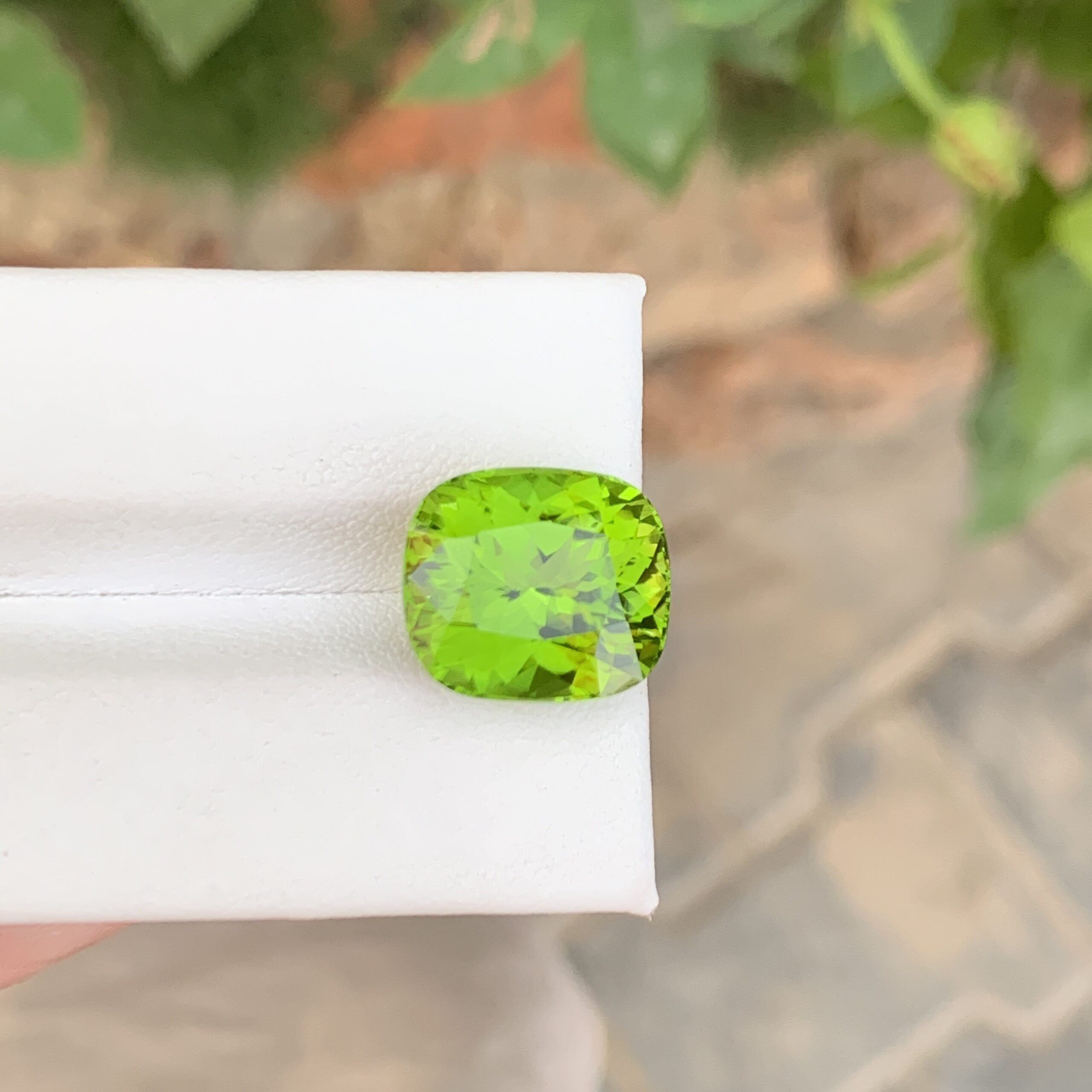 Natural Cushion Cut Loose Peridot Gemstone From Pakistan