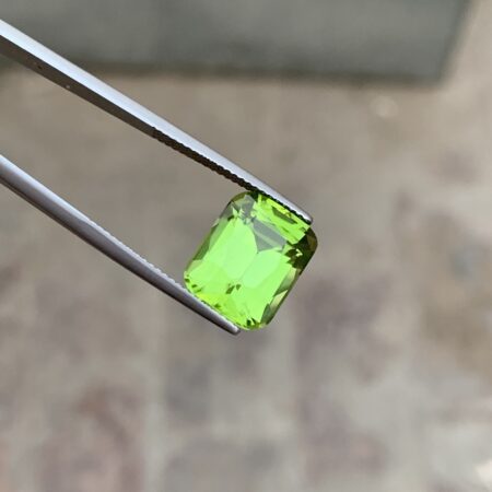Natural Cushion Cut Loose Peridot Gemstone From Pakistan